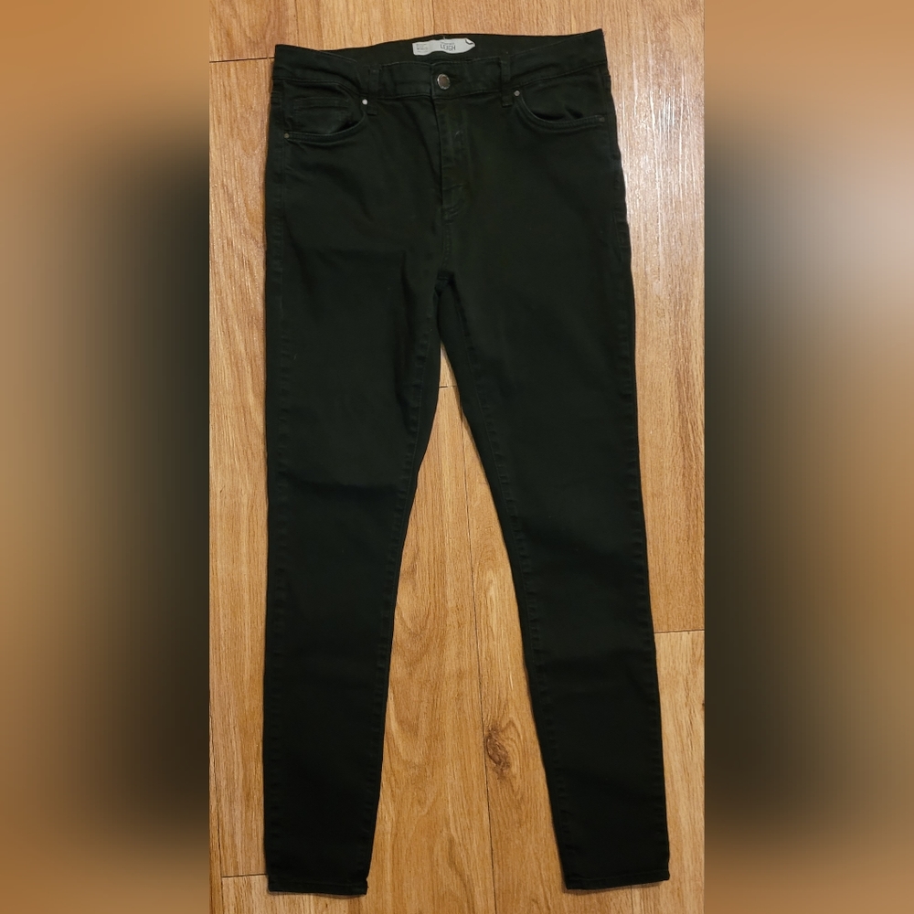 Topshop leigh black skinny jeans (fits like 29)